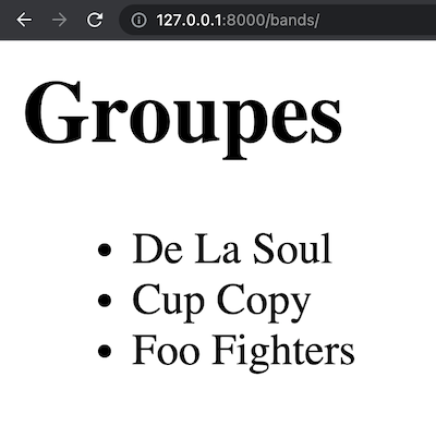 La page web affiche le titre Groupes, suivi d'une liste à puces des 3 noms de groupes.
